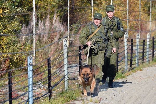 B2 Где расположены подразделения класса?