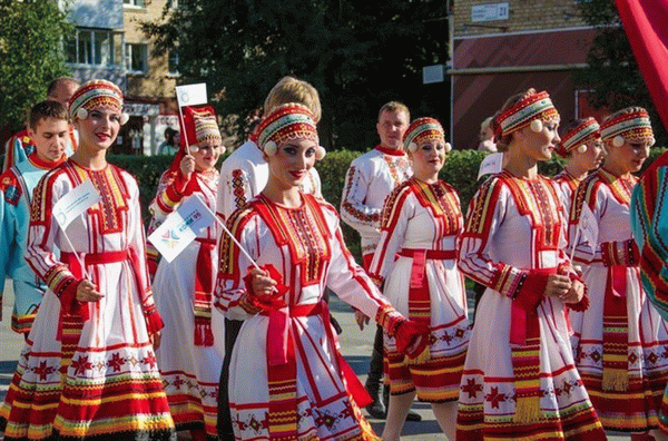 Финско-венгерская общность.